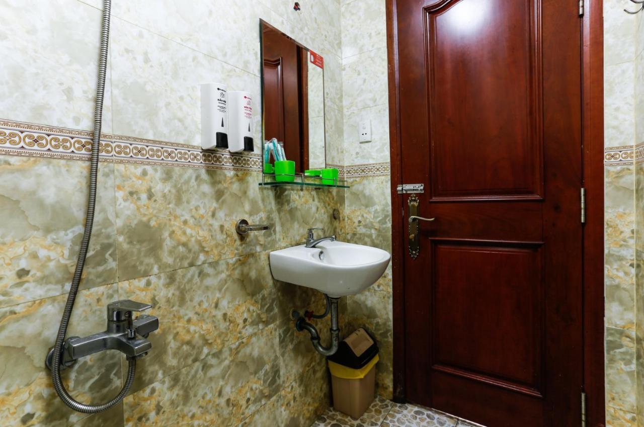 Oyo 395 Anh Quoc Hotel Ho Şi Min Dış mekan fotoğraf